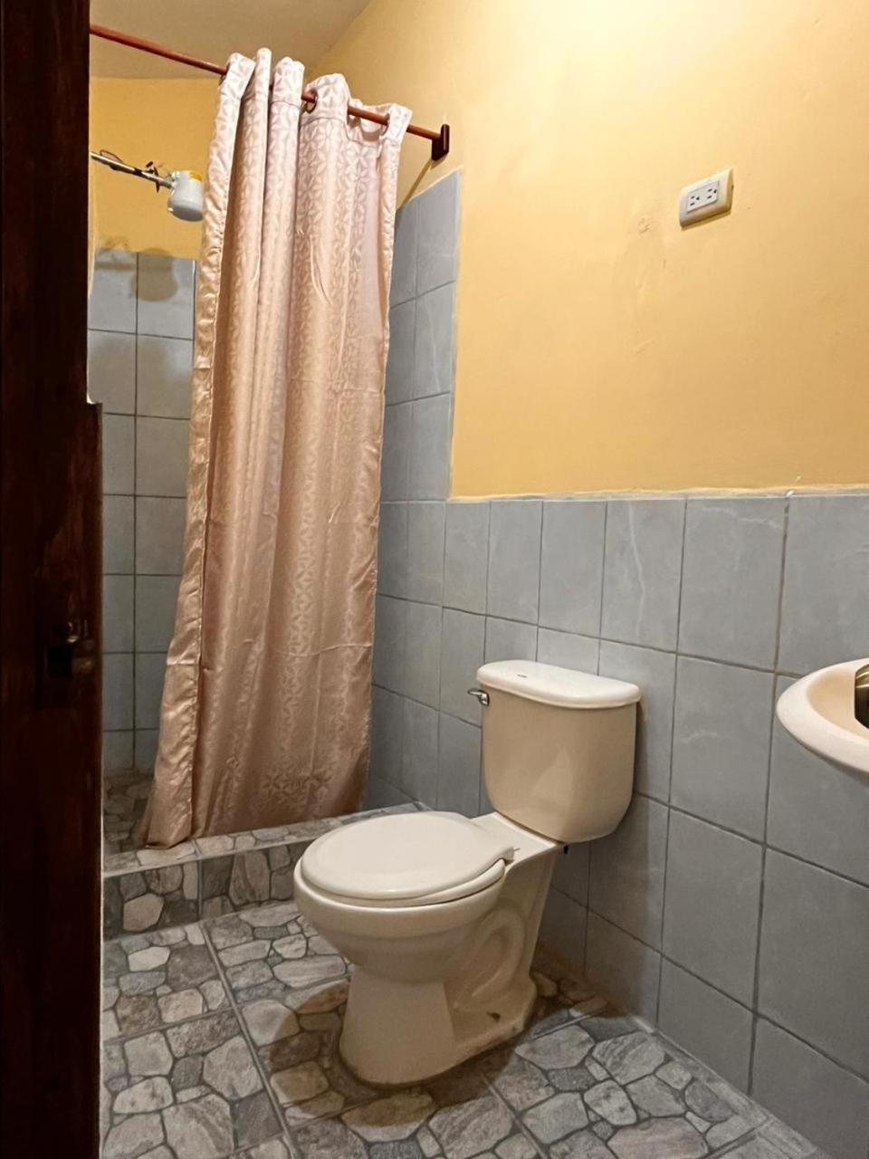 Hotel Canaan La Aurora Guatemala City Luaran gambar